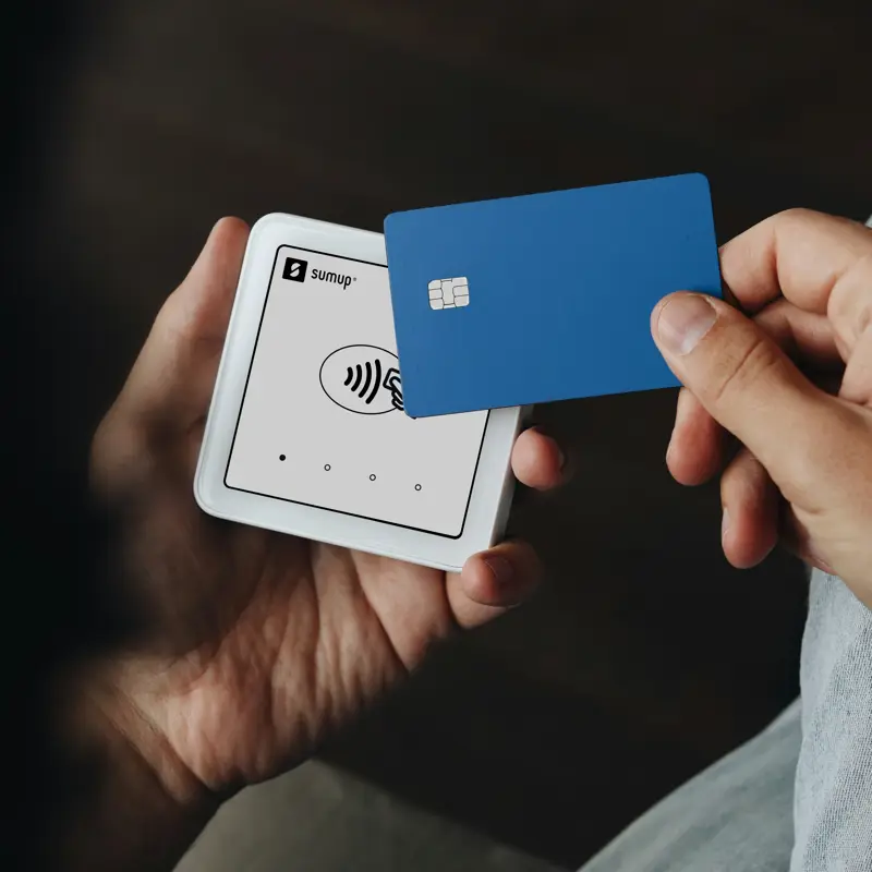 Contactless card payment on a handheld terminal